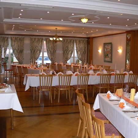 Hotel-Restaurant Roter Ochsen 라우하임 외부 사진