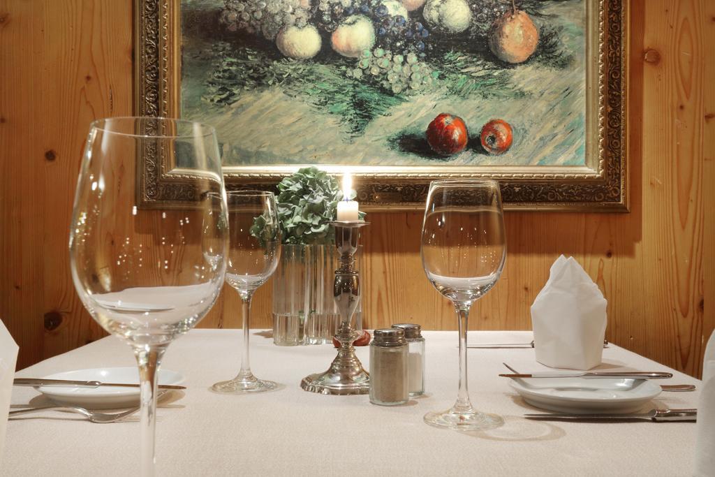 Hotel-Restaurant Roter Ochsen 라우하임 외부 사진