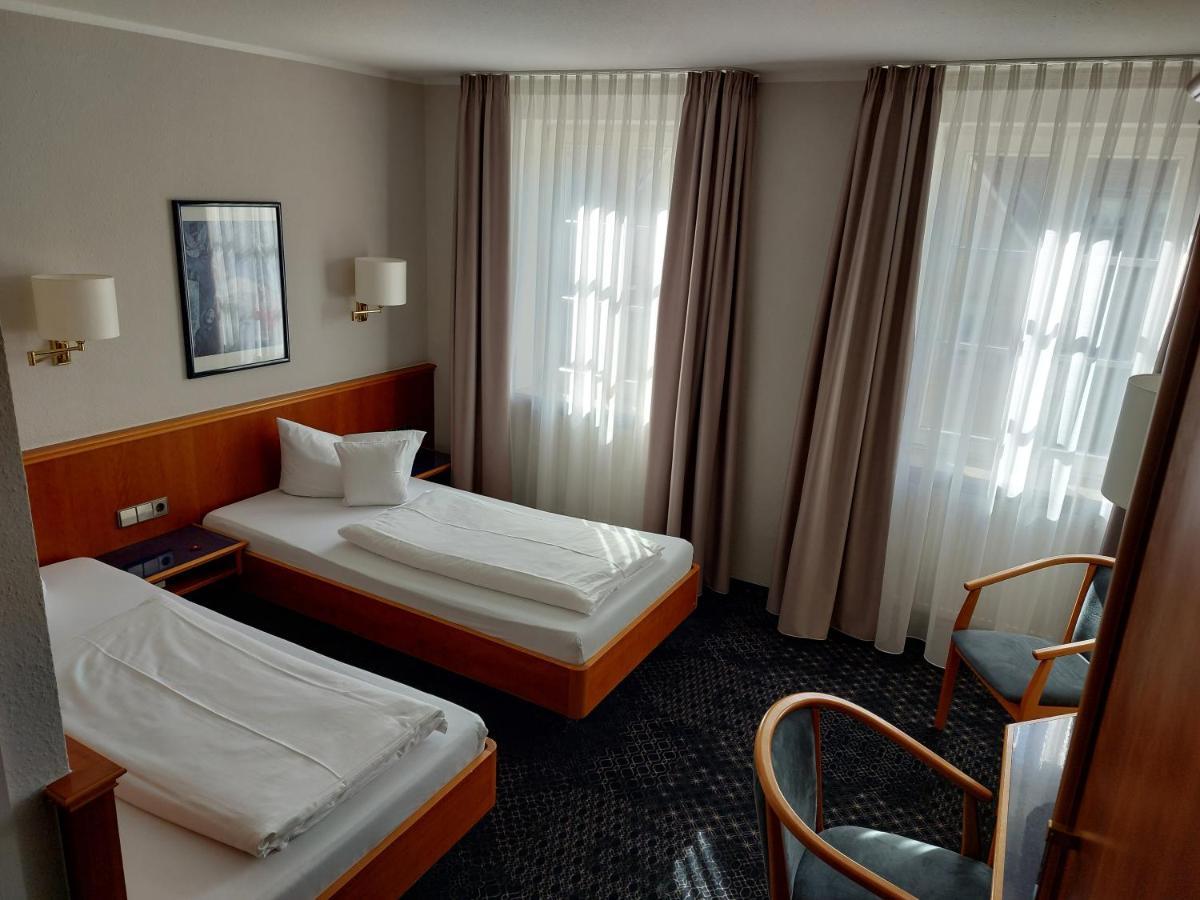 Hotel-Restaurant Roter Ochsen 라우하임 외부 사진