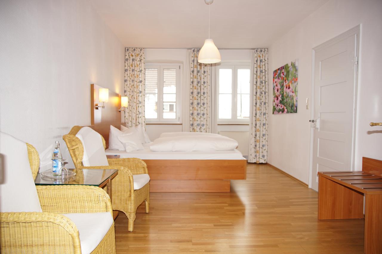 Hotel-Restaurant Roter Ochsen 라우하임 외부 사진