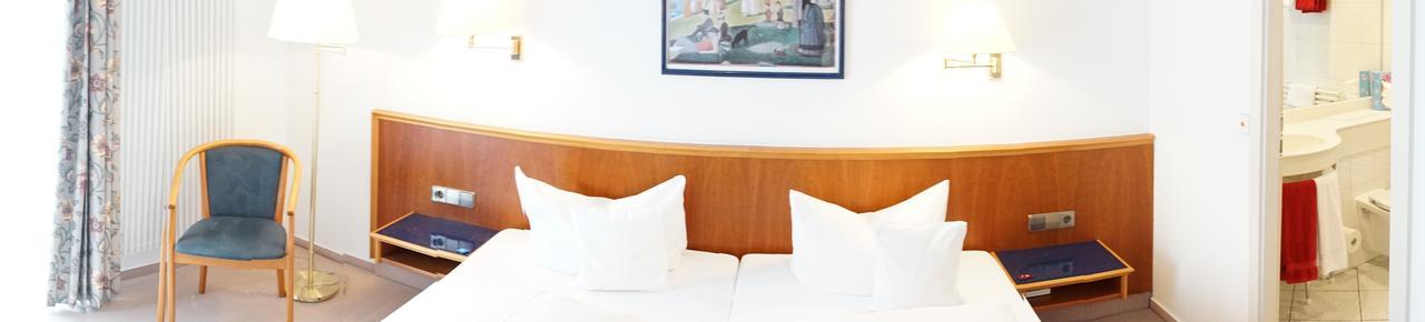 Hotel-Restaurant Roter Ochsen 라우하임 외부 사진